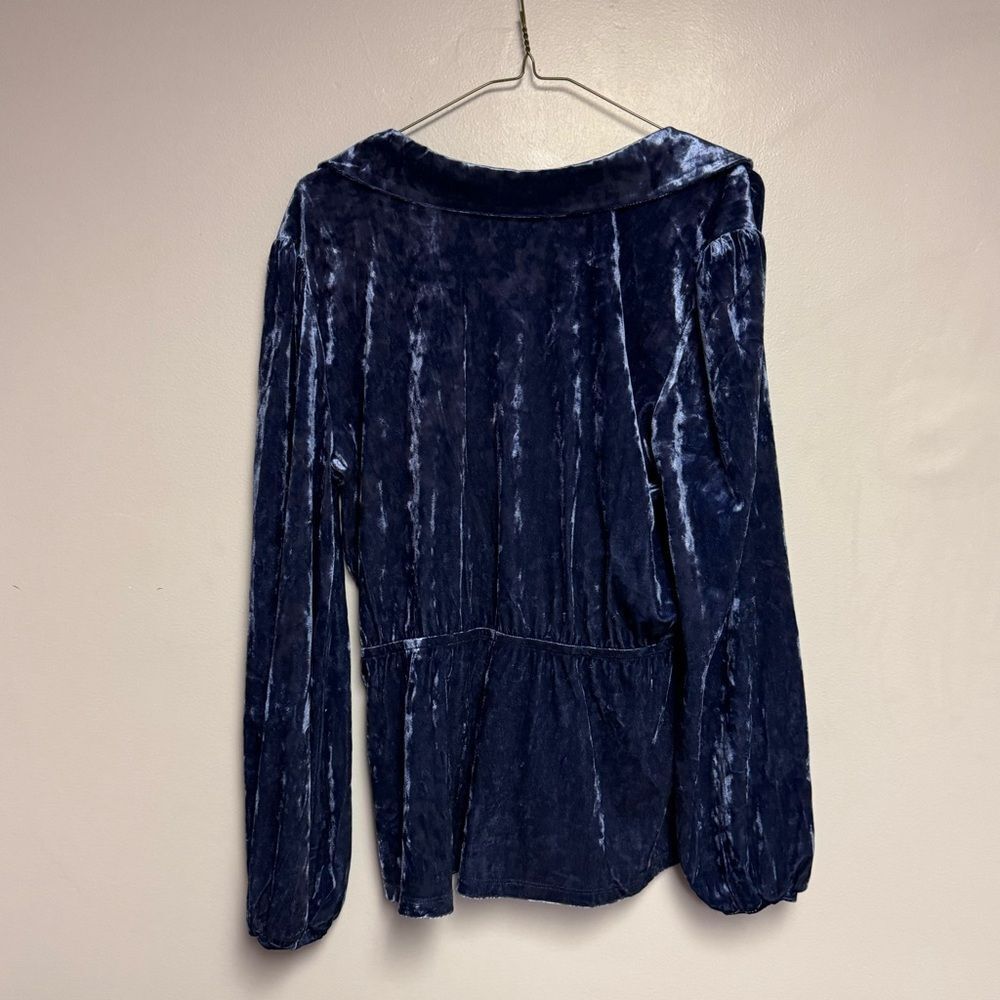 ModCloth Velvet Blue Top size Large L Peak of Chic blouse shirt women’s - Picture 5 of 6